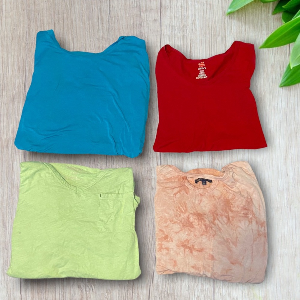 4 misc. medium tee-shirts. They’re in great shape, just no longer my style! :)